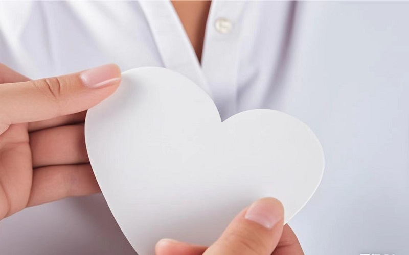 Why Choose an Antibacterial Diatomite Underarm Sweat Pad for Armpit Whitening Deodorant